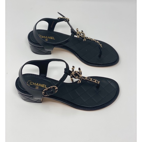 ❗️SOLD❗️Chanel quilted leather  black cc logo sand - Picture 11 of 16